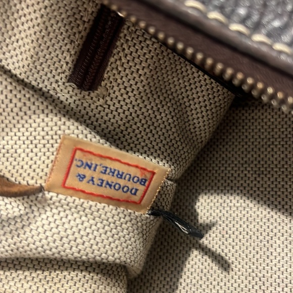 Dooney & Bourke Chocolate Brown Leather Shoulder Bag - Picture 7 of 8